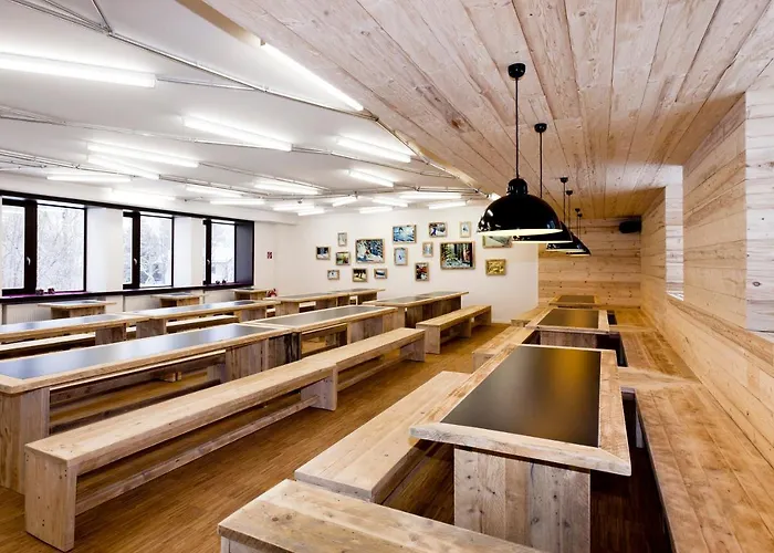 Jugendherberge Lenggries Hostel *